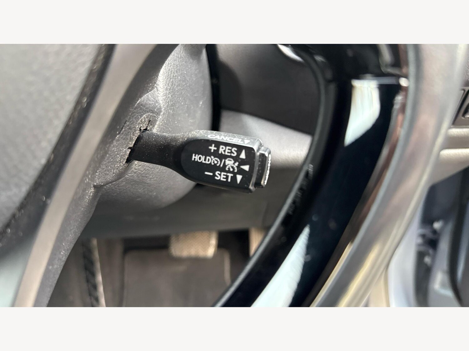 Used Toyota C-HR for sale - 77215322: Photo 25