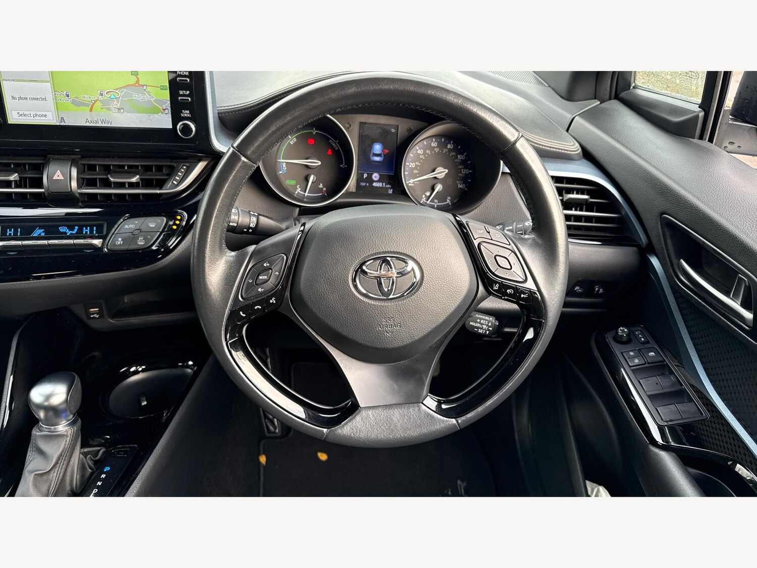 Used Toyota C-HR for sale - 77215322: Photo 8
