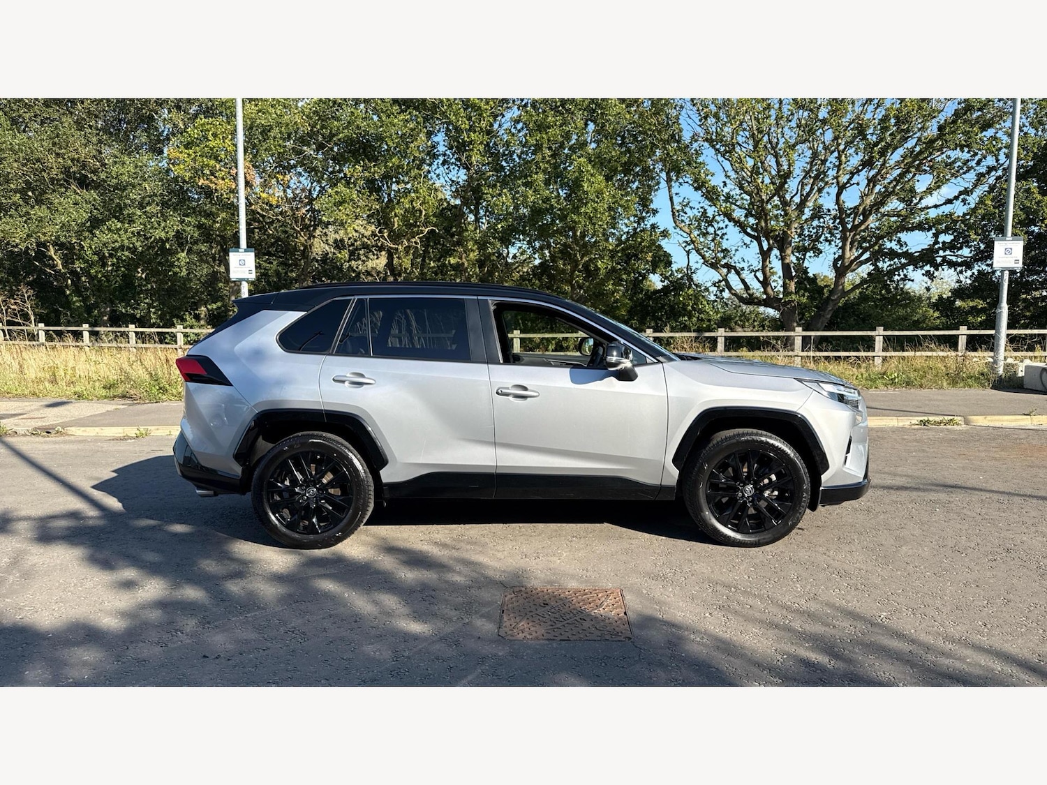 Used Toyota RAV4 2023 for sale - 76433402: Photo 18