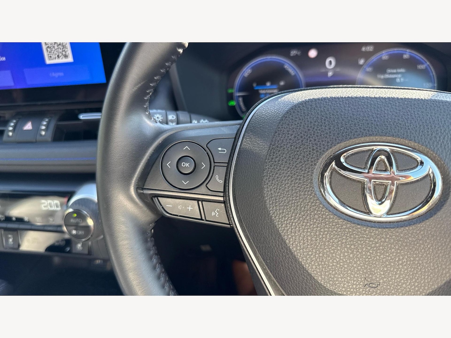 Used Toyota RAV4 2023 for sale - 76433402: Photo 25