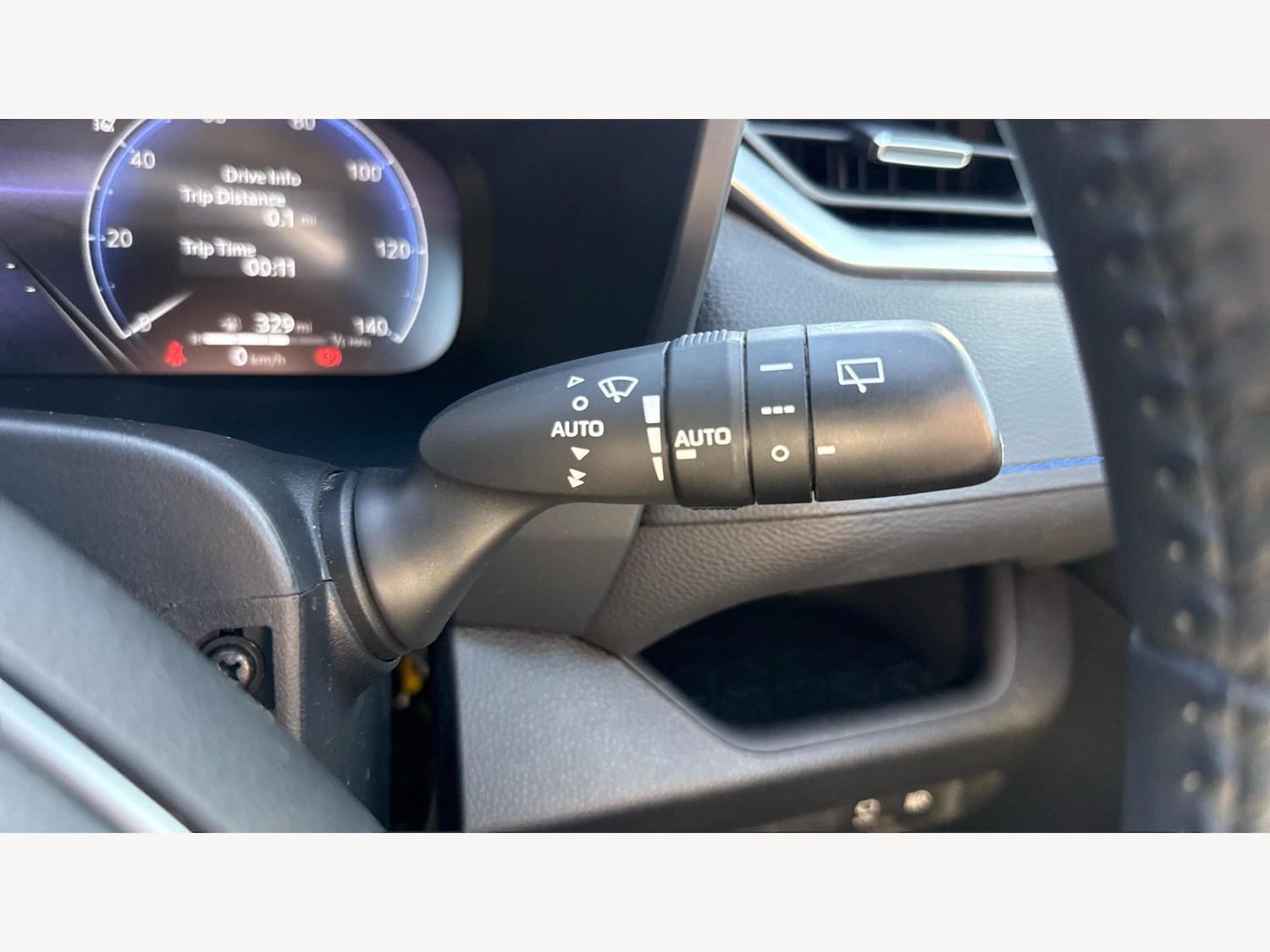 Used Toyota RAV4 2023 for sale - 76433402: Photo 28