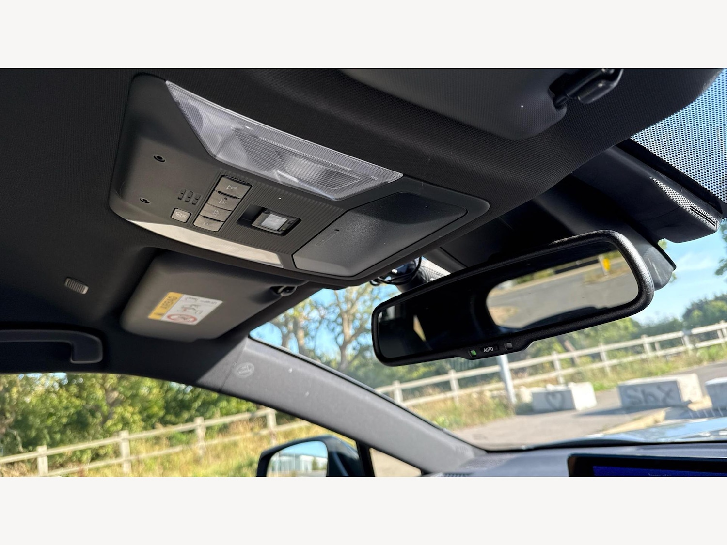 Used Toyota RAV4 2023 for sale - 76433402: Photo 32