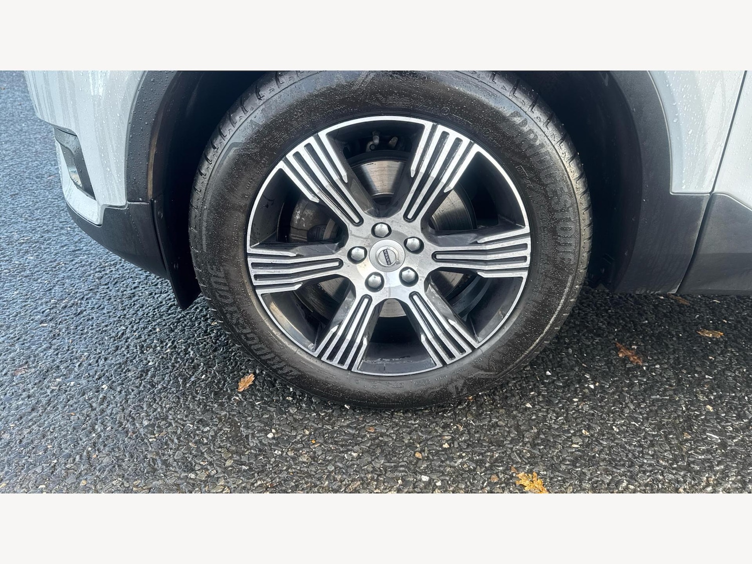 Used Volvo XC40 2020 for sale - 76849811: Photo 28