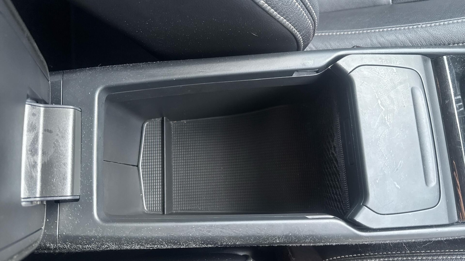 Used Volvo XC40 2020 for sale - 76849811: Photo 41