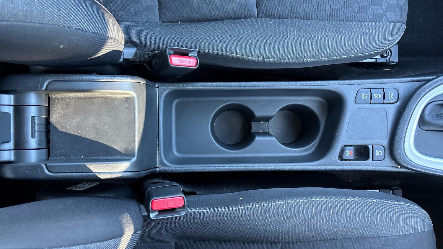 Used Toyota Yaris for sale - 77625491: Photo 39