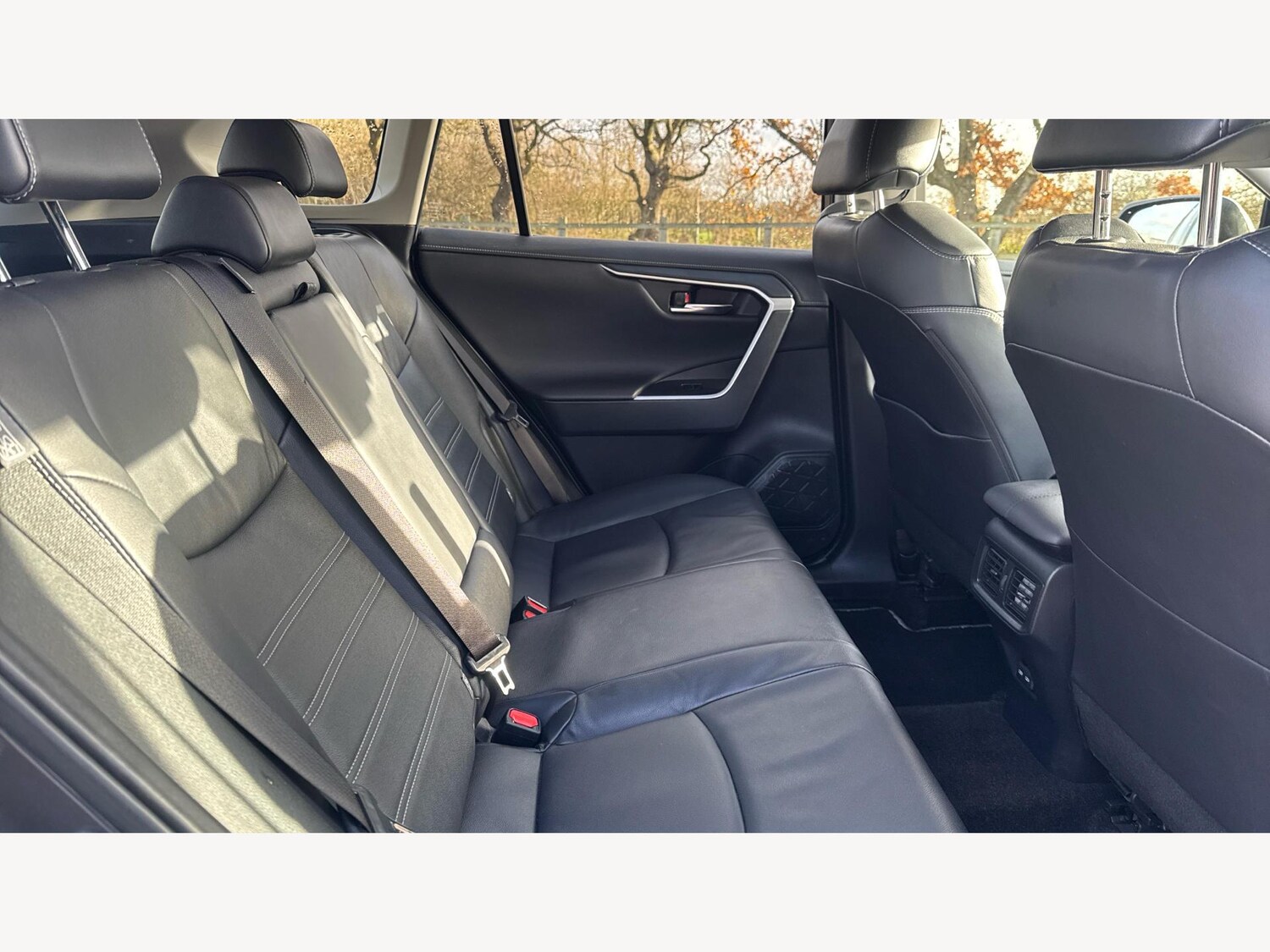 Used Toyota RAV4 2022 for sale - 77049741: Photo 14