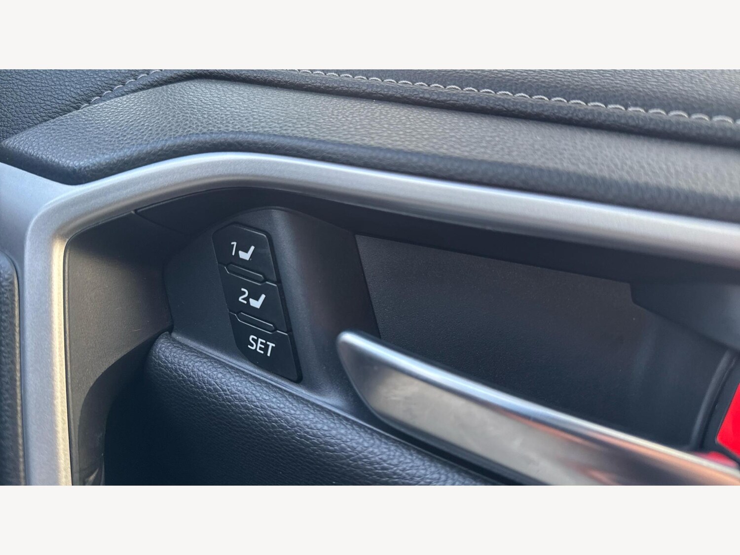 Used Toyota RAV4 2022 for sale - 77049741: Photo 27