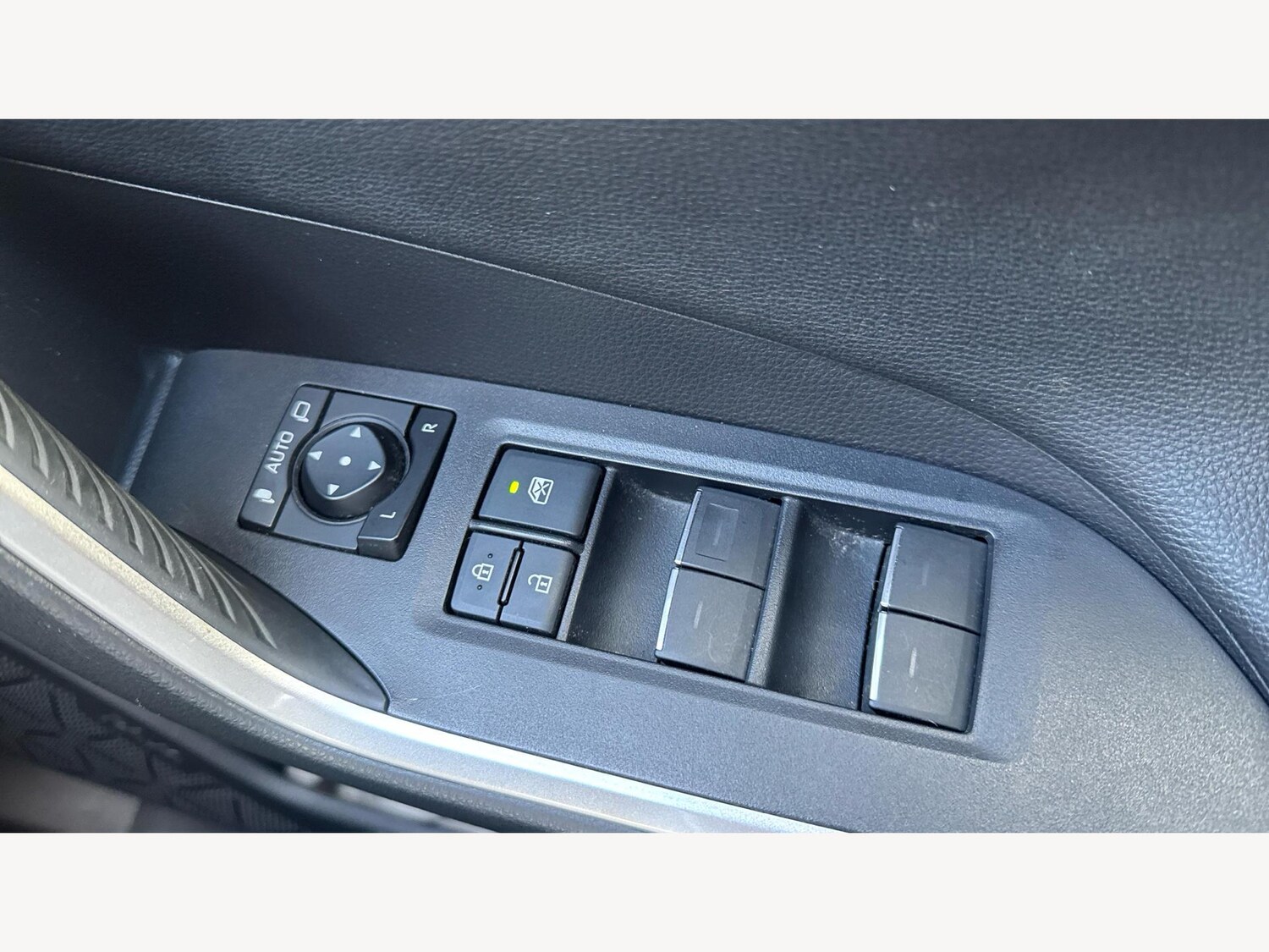 Used Toyota RAV4 2022 for sale - 77049741: Photo 28