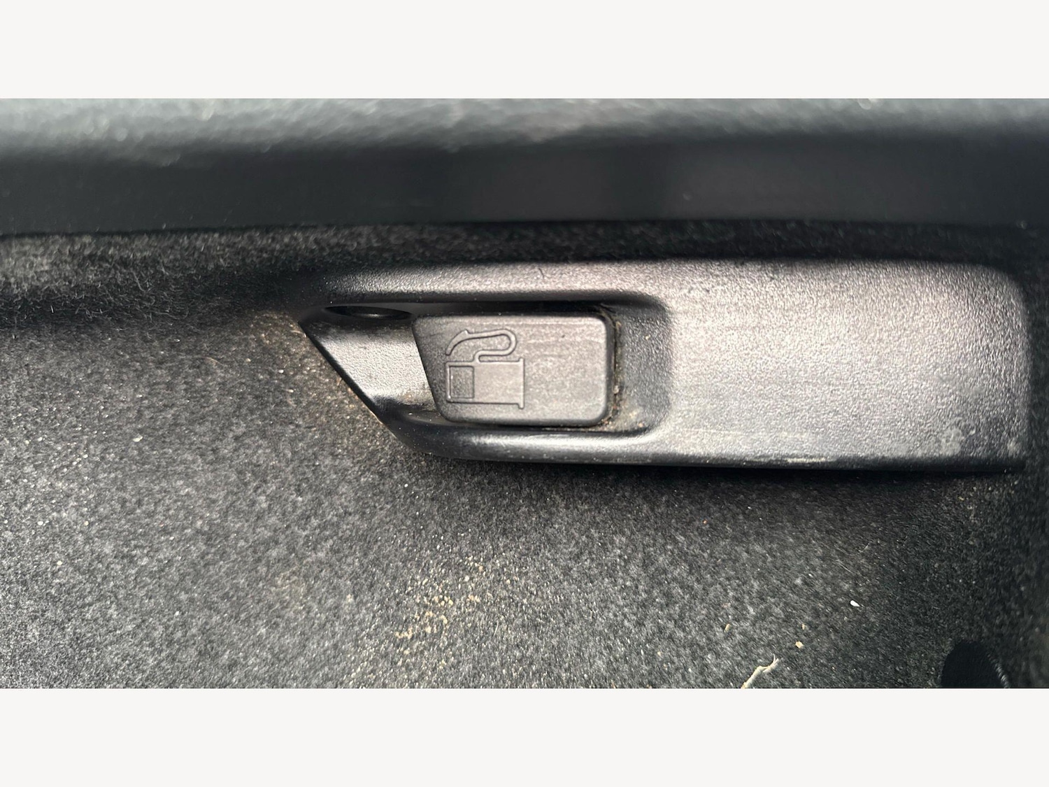 Used Toyota Corolla for sale - 77824286: Photo 30