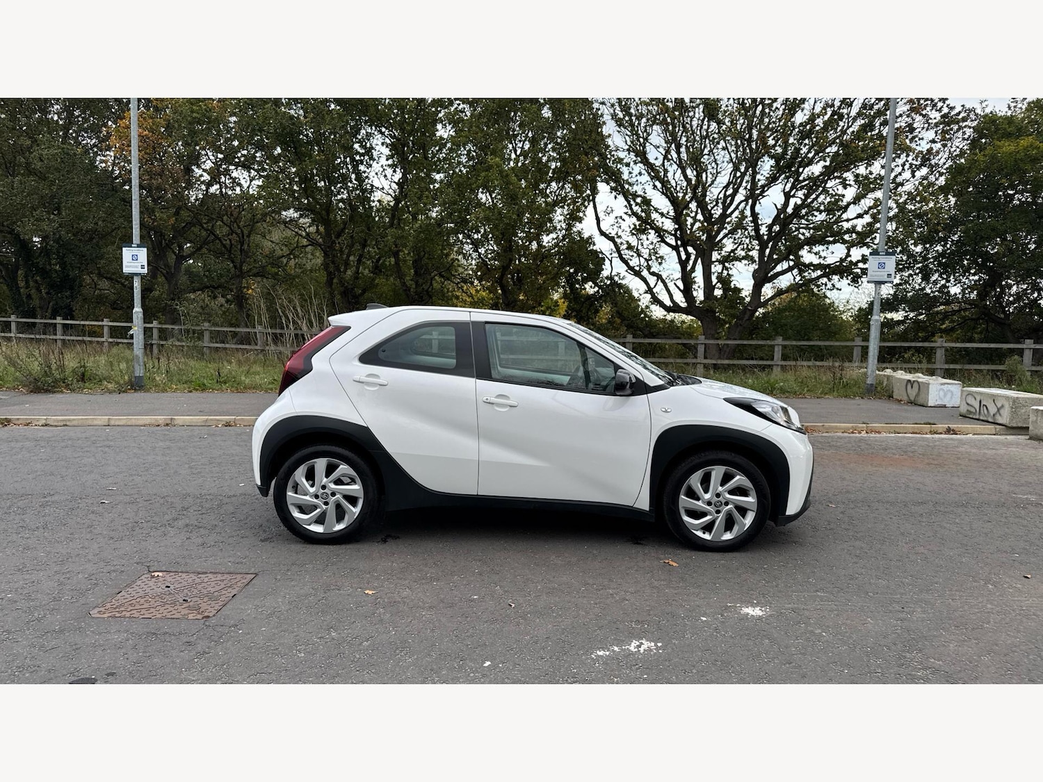 Used Toyota Aygo X 2023 for sale - 76349216: Photo 18