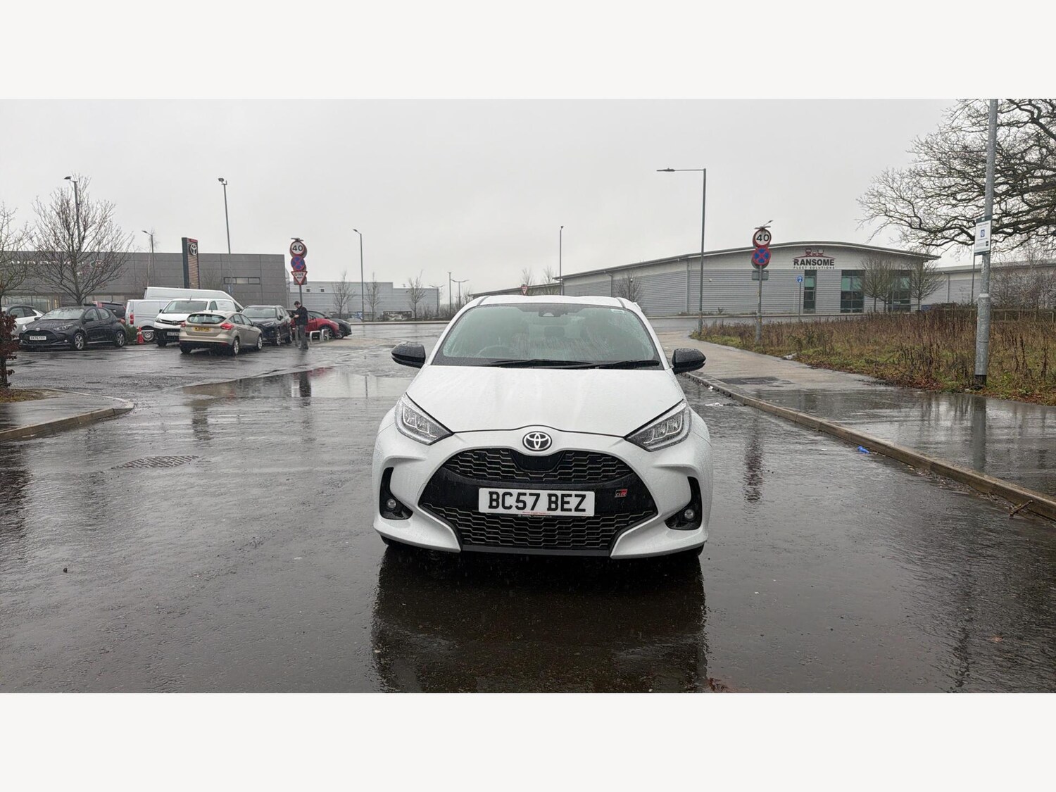 Used Toyota Yaris for sale - 77625633: Photo 17