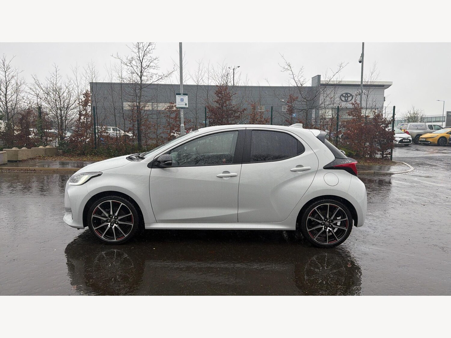 Used Toyota Yaris for sale - 77625633: Photo 19