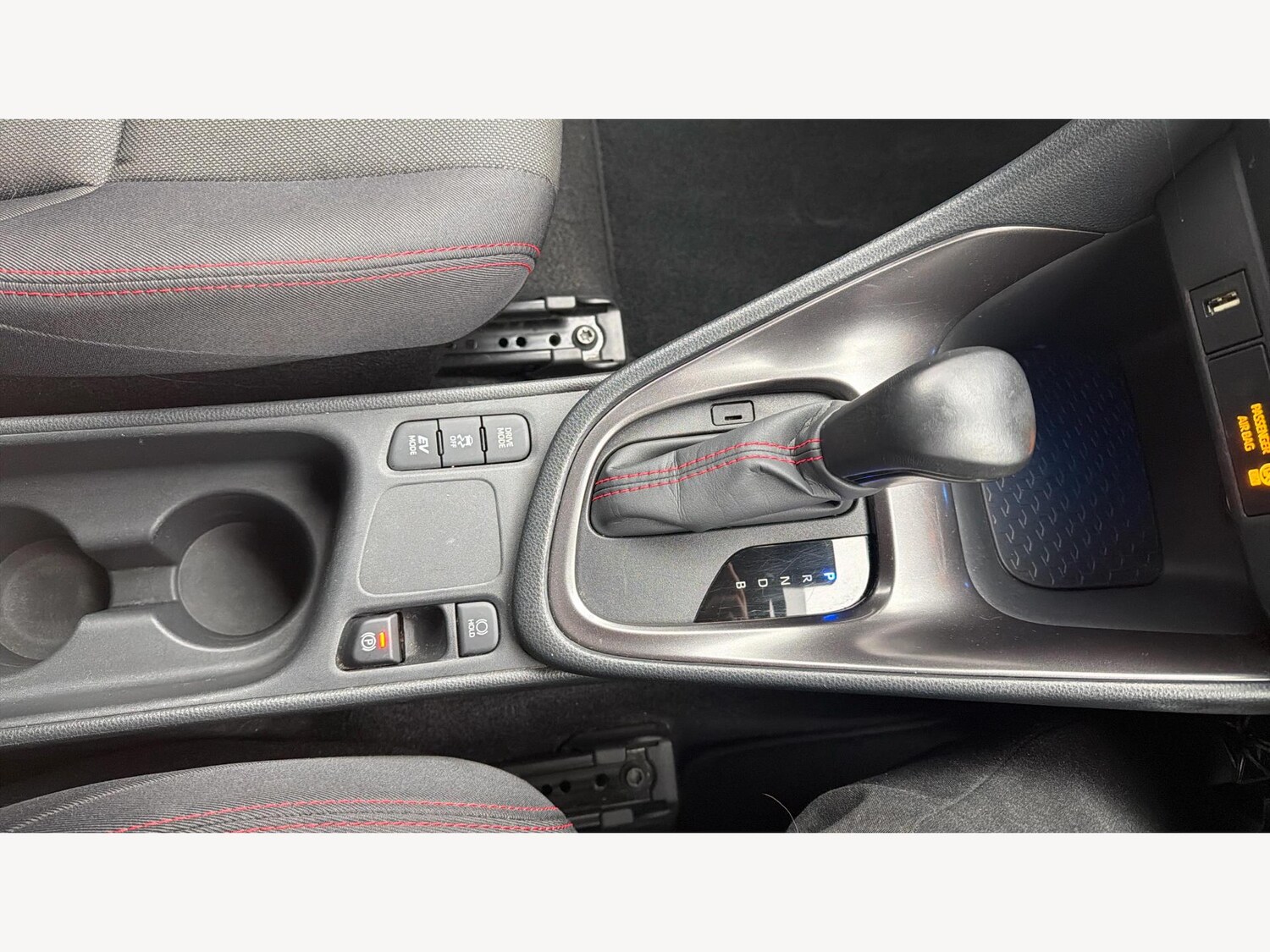 Used Toyota Yaris for sale - 77625633: Photo 26