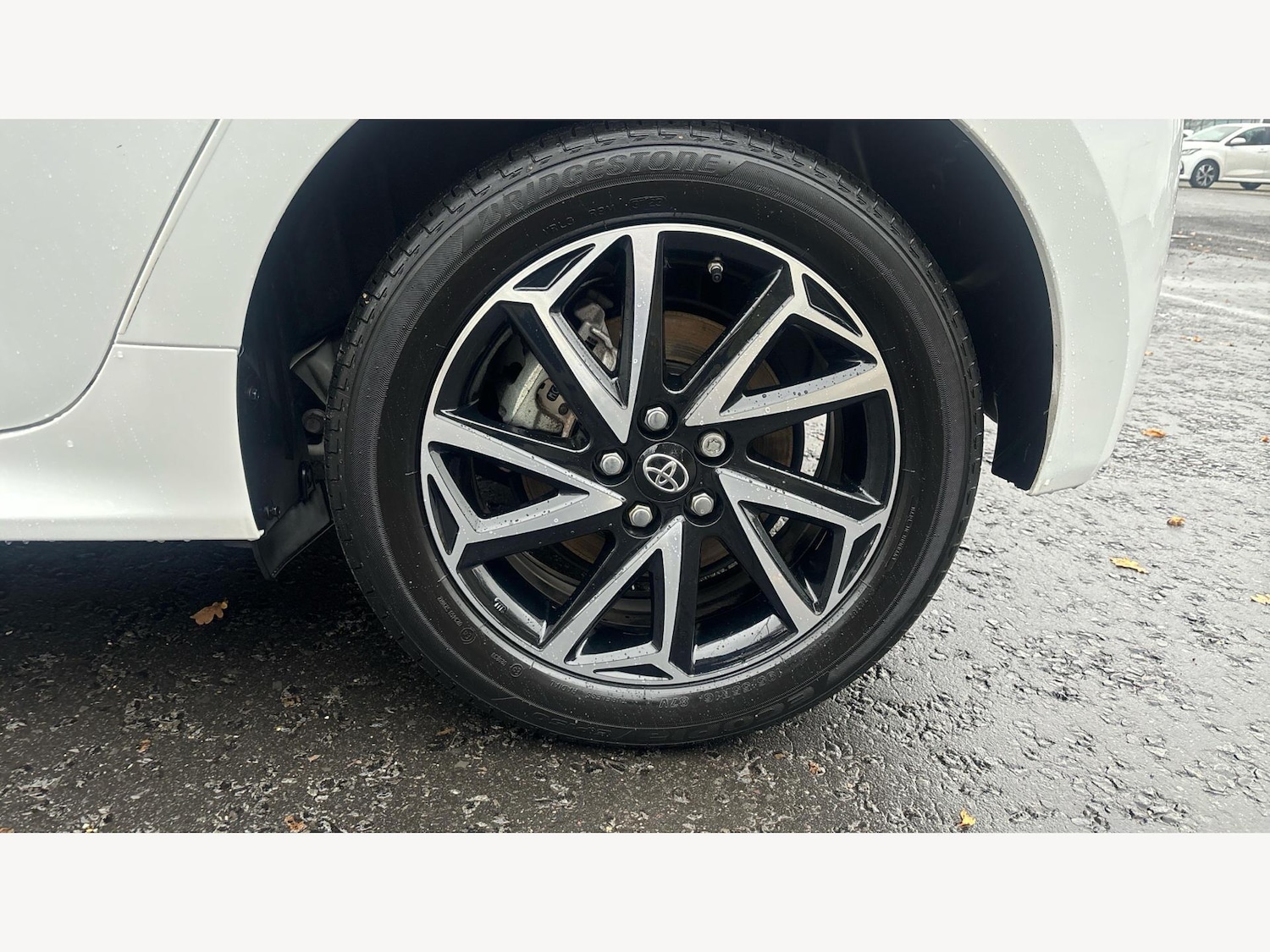 Used Toyota Yaris for sale - 77625740: Photo 22