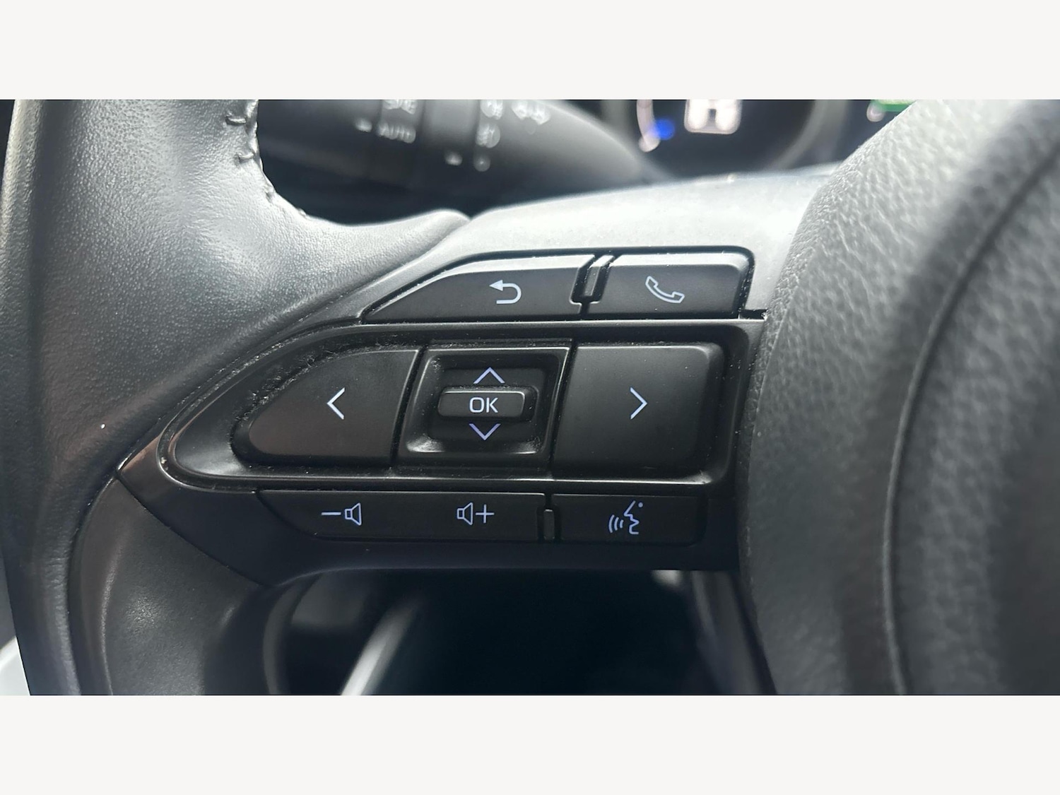 Used Toyota Yaris for sale - 77625740: Photo 30