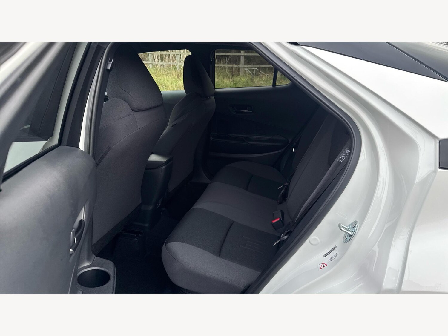 Used Toyota C-HR 2025 for sale - 77574610: Photo 15