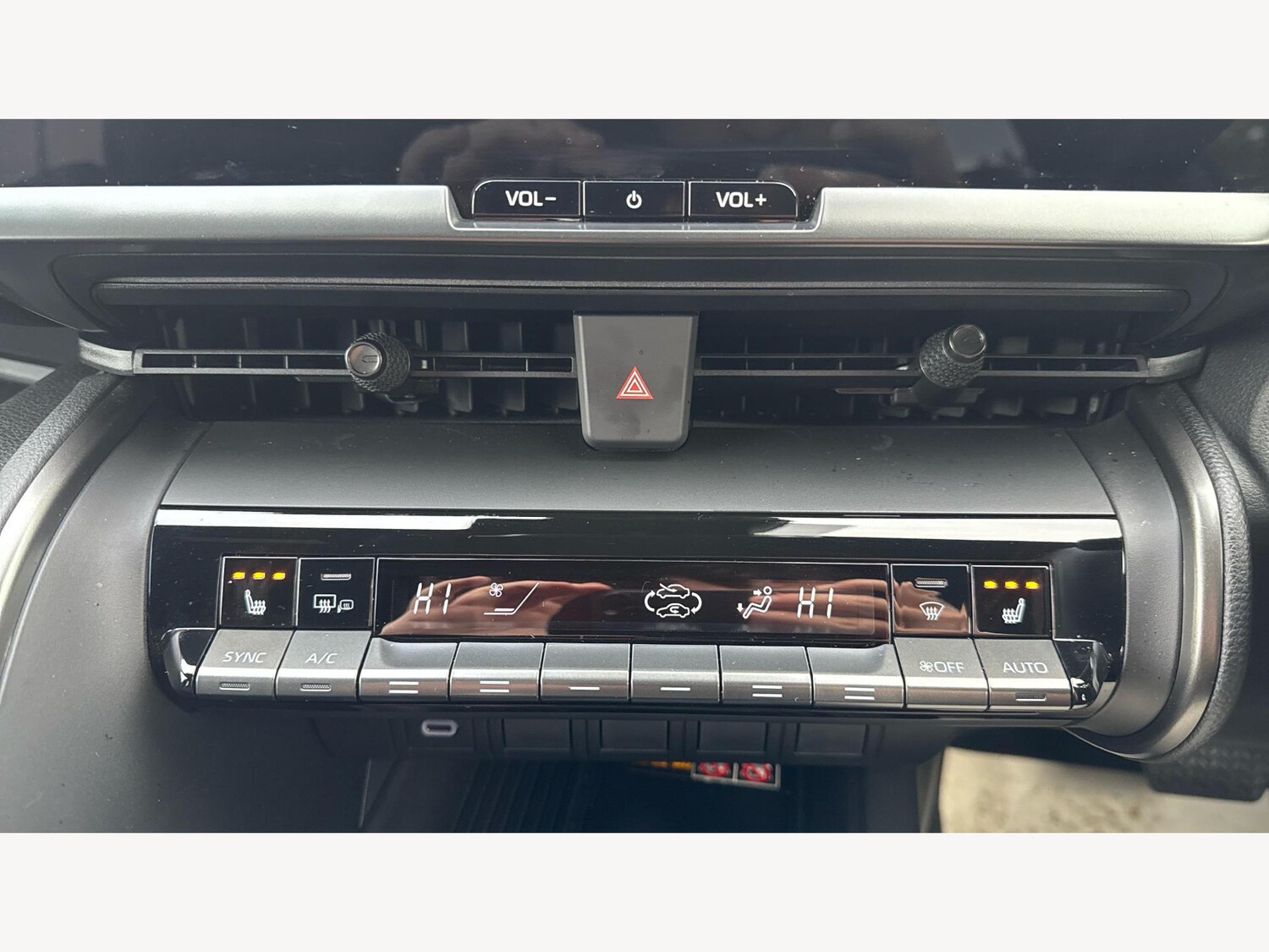 Used Toyota C-HR 2025 for sale - 77574610: Photo 22