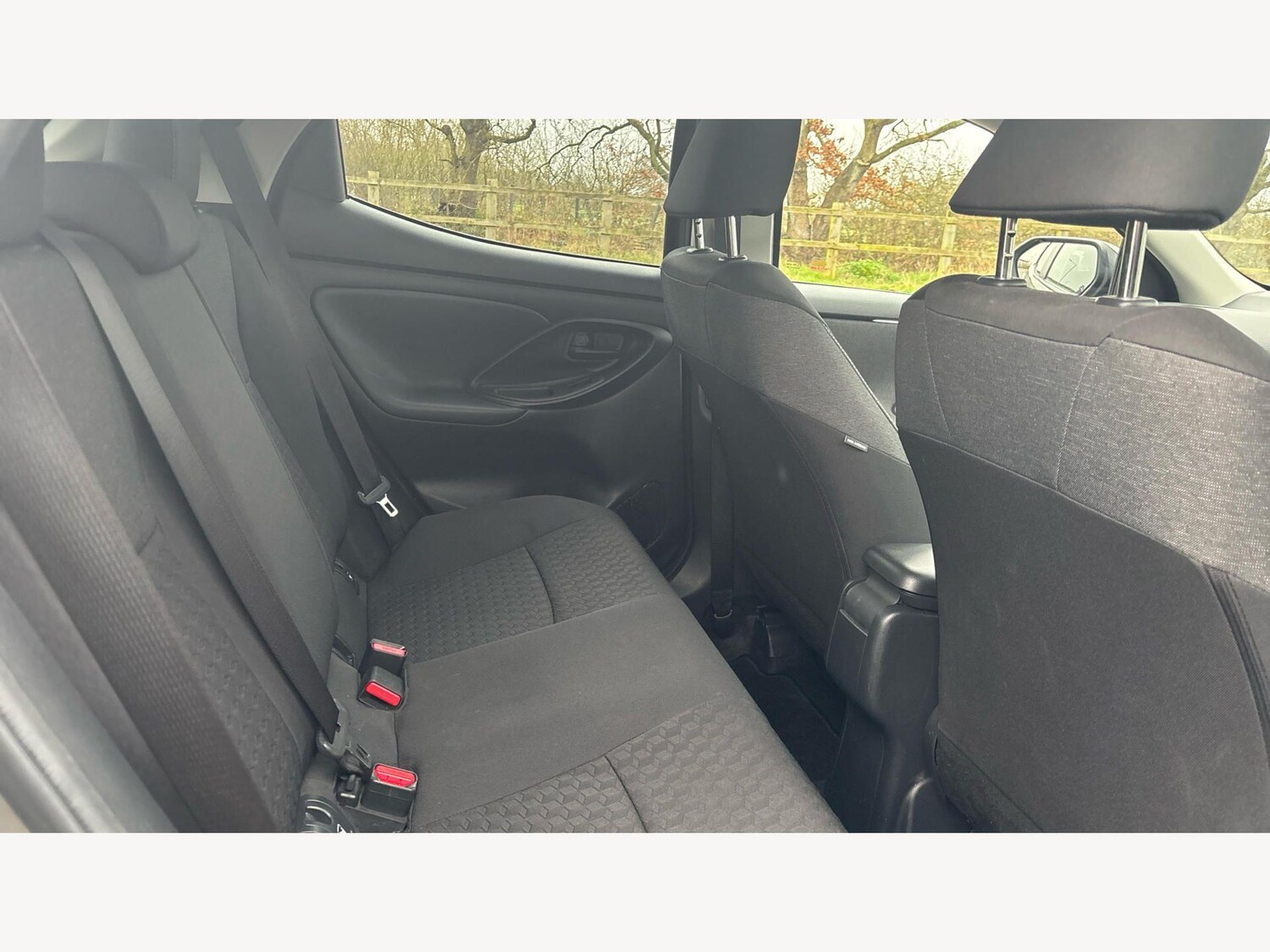 Used Toyota Yaris for sale - 77883568: Photo 14