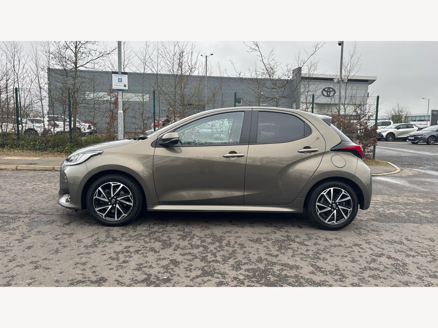 Used Toyota Yaris for sale - 77883568: Photo 19