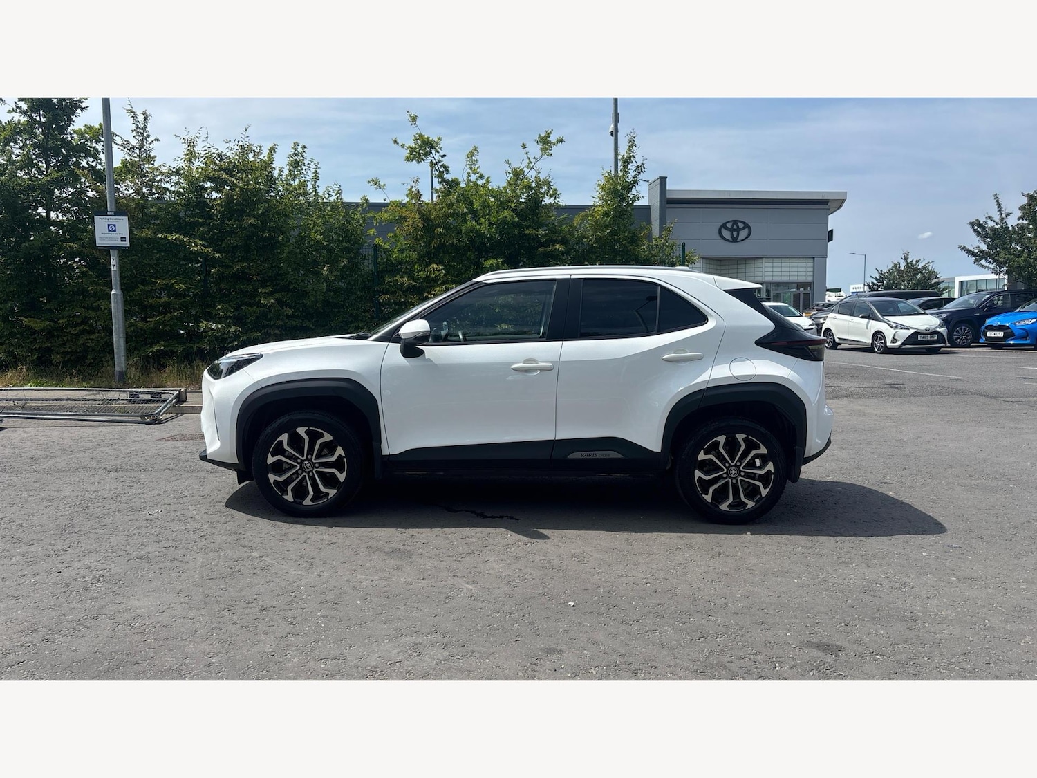 Used Toyota Yaris Cross 2022 for sale - 77191191: Photo 19