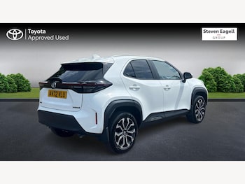 Used Toyota Yaris Cross 2022 for sale - 77191191: Photo