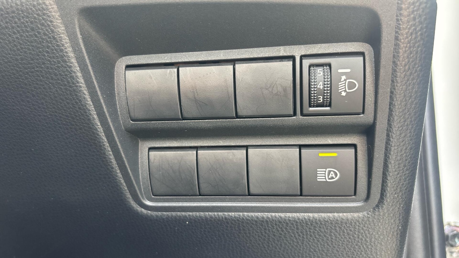 Used Toyota Yaris Cross 2022 for sale - 77191191: Photo 33