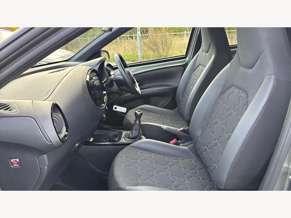 Used Toyota Aygo X 2022 for sale - 76188507: Photo 12