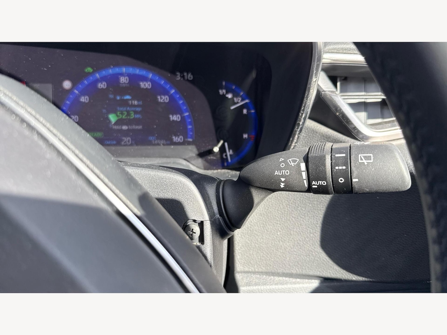 Used Toyota Corolla 2023 for sale - 75954118: Photo 32