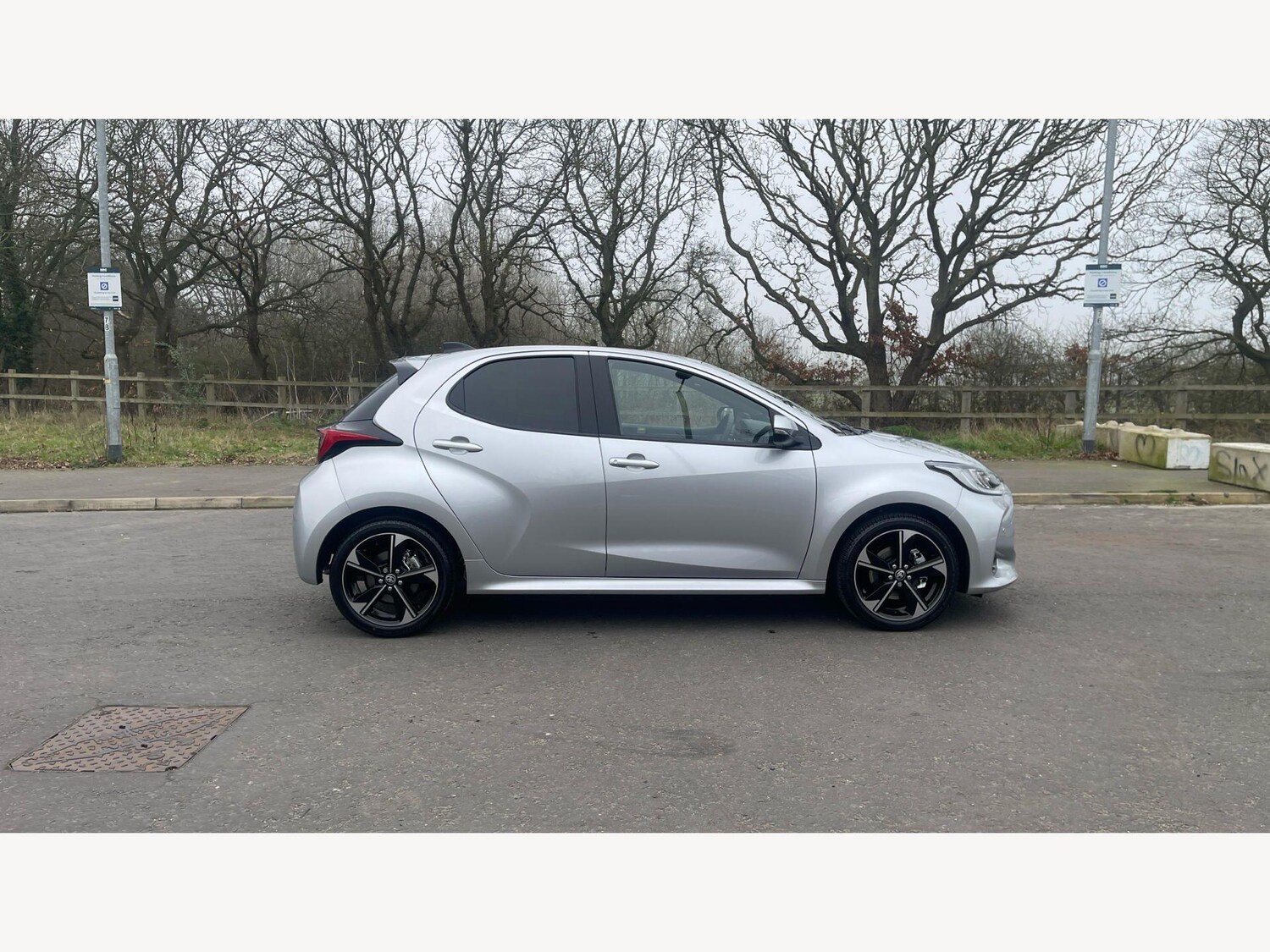 Used Toyota Yaris 2025 for sale - 77940336: Photo 18