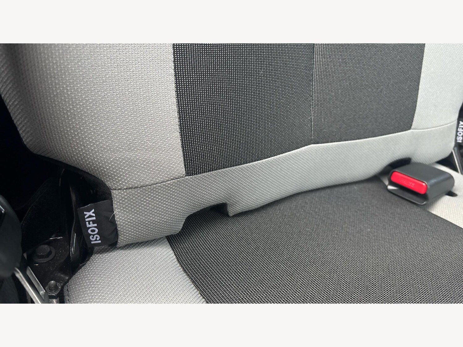 Used Toyota AYGO for sale - 77351640: Photo 24