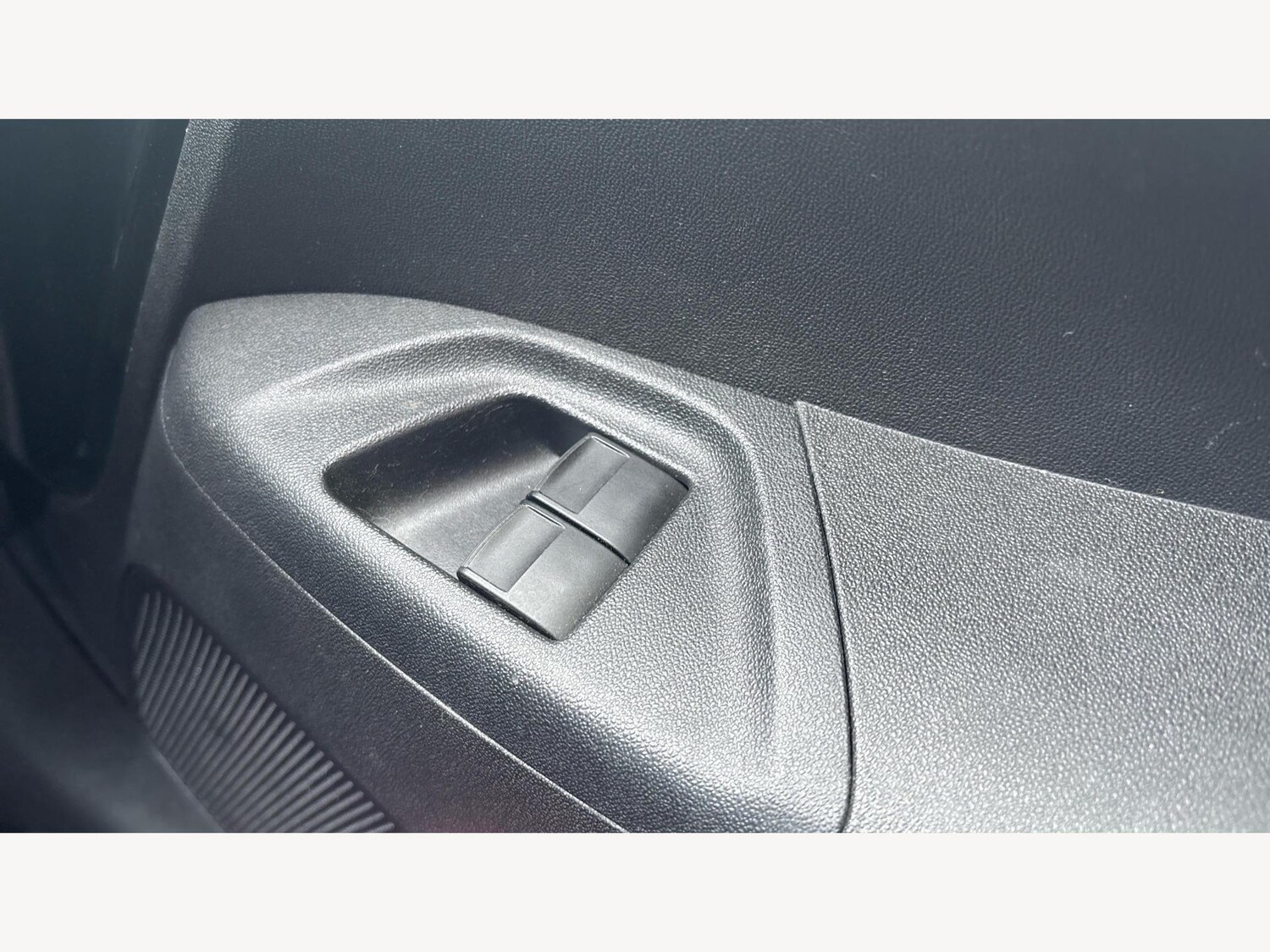 Used Toyota AYGO for sale - 77351640: Photo 30