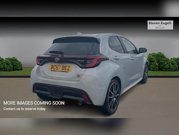 Used Toyota Yaris 2023 for sale - 77155703: Photo