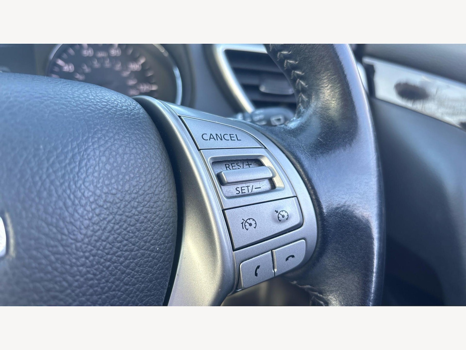 Used Nissan Qashqai 2017 for sale - 78062856: Photo 24