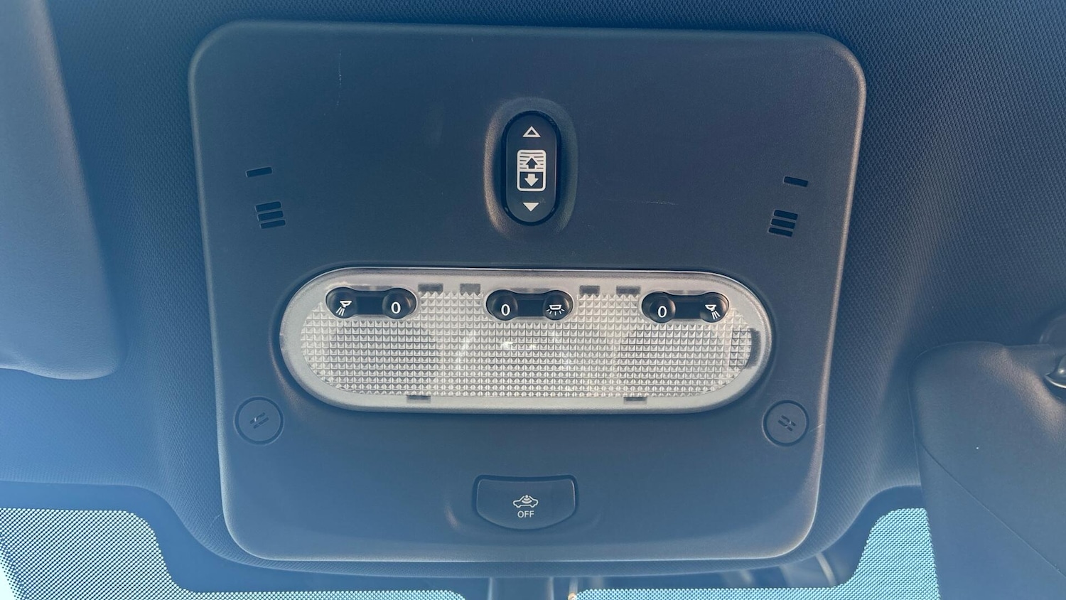 Used Nissan Qashqai 2017 for sale - 78062856: Photo 34