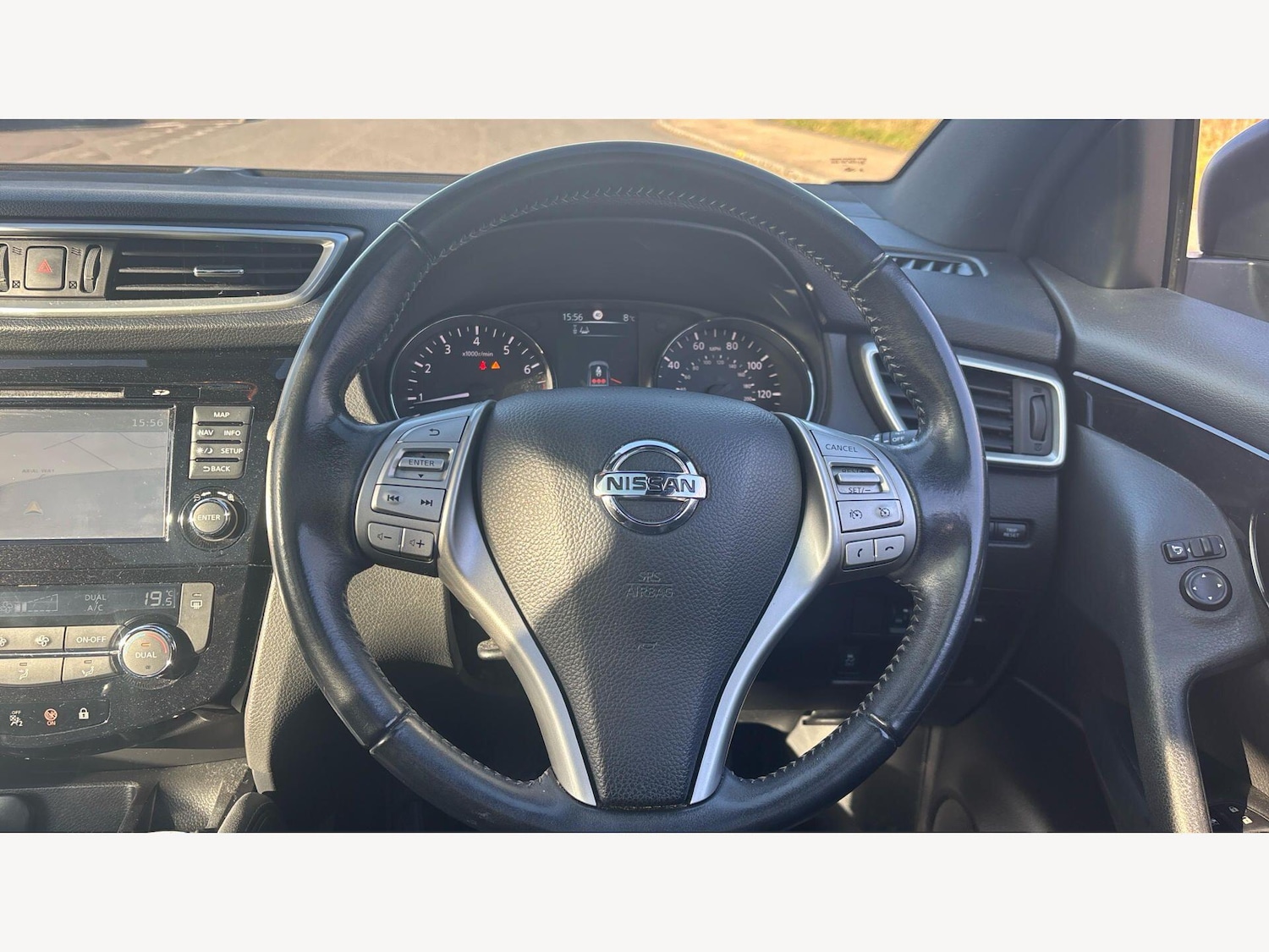 Used Nissan Qashqai 2017 for sale - 78062856: Photo 8
