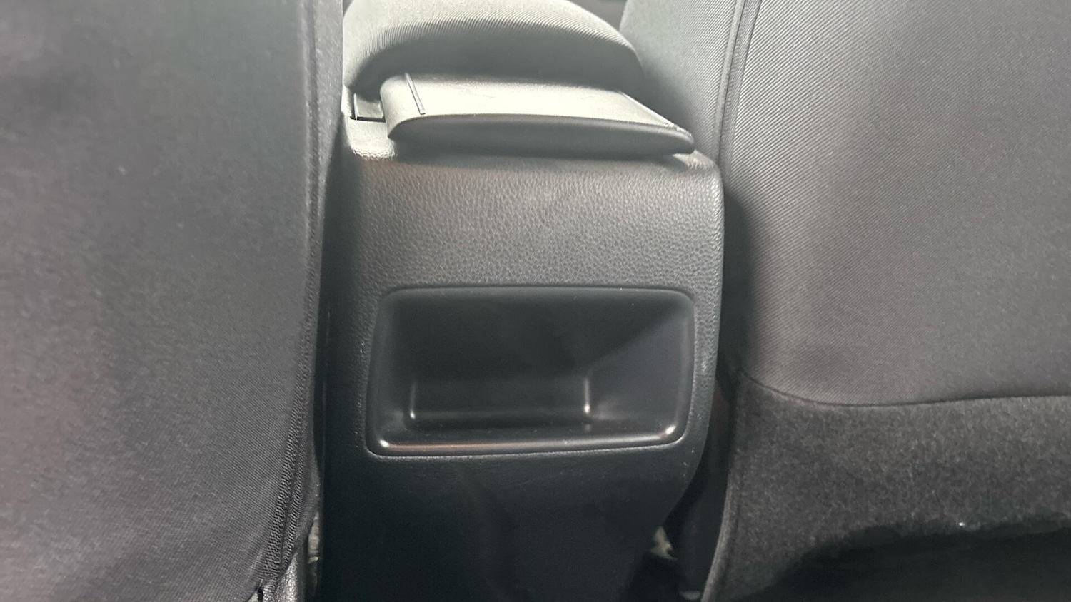 Used Toyota Corolla 2019 for sale - 76572609: Photo 41