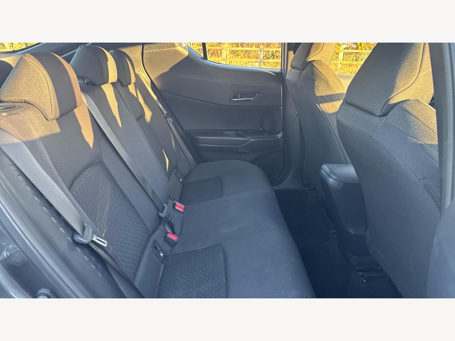 Used Toyota C-HR 2022 for sale - 76832403: Photo 14