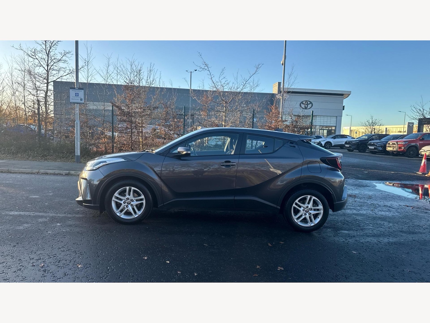 Used Toyota C-HR 2022 for sale - 76832403: Photo 19