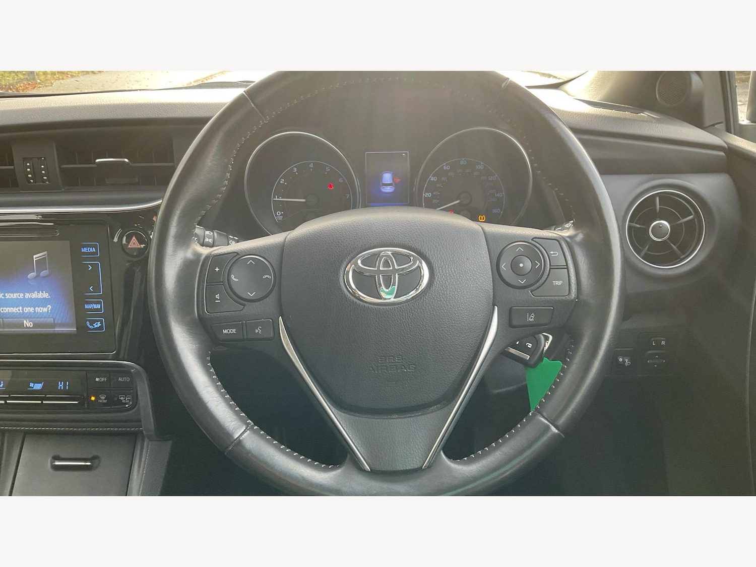 Used Toyota Auris 2017 for sale - 76823631: Photo 10