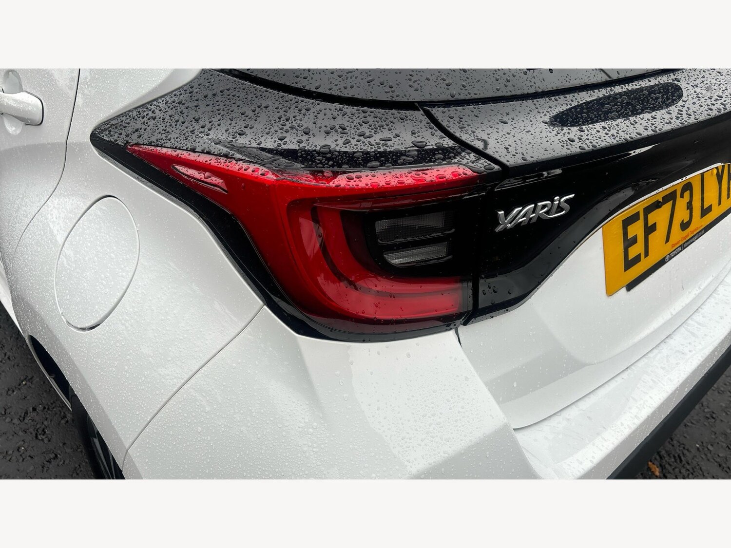 Used Toyota Yaris for sale - 76633658: Photo 24