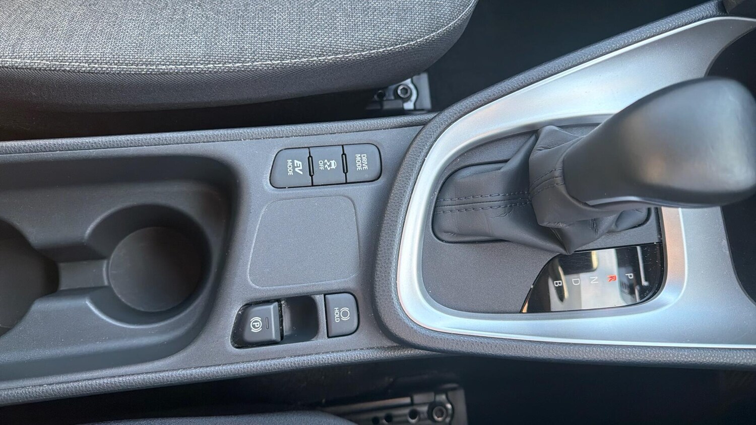 Used Toyota Yaris Cross for sale - 77957585: Photo 34