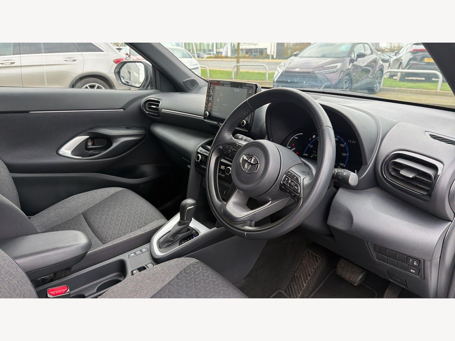 Used Toyota Yaris Cross 2023 for sale - 78047112: Photo 13