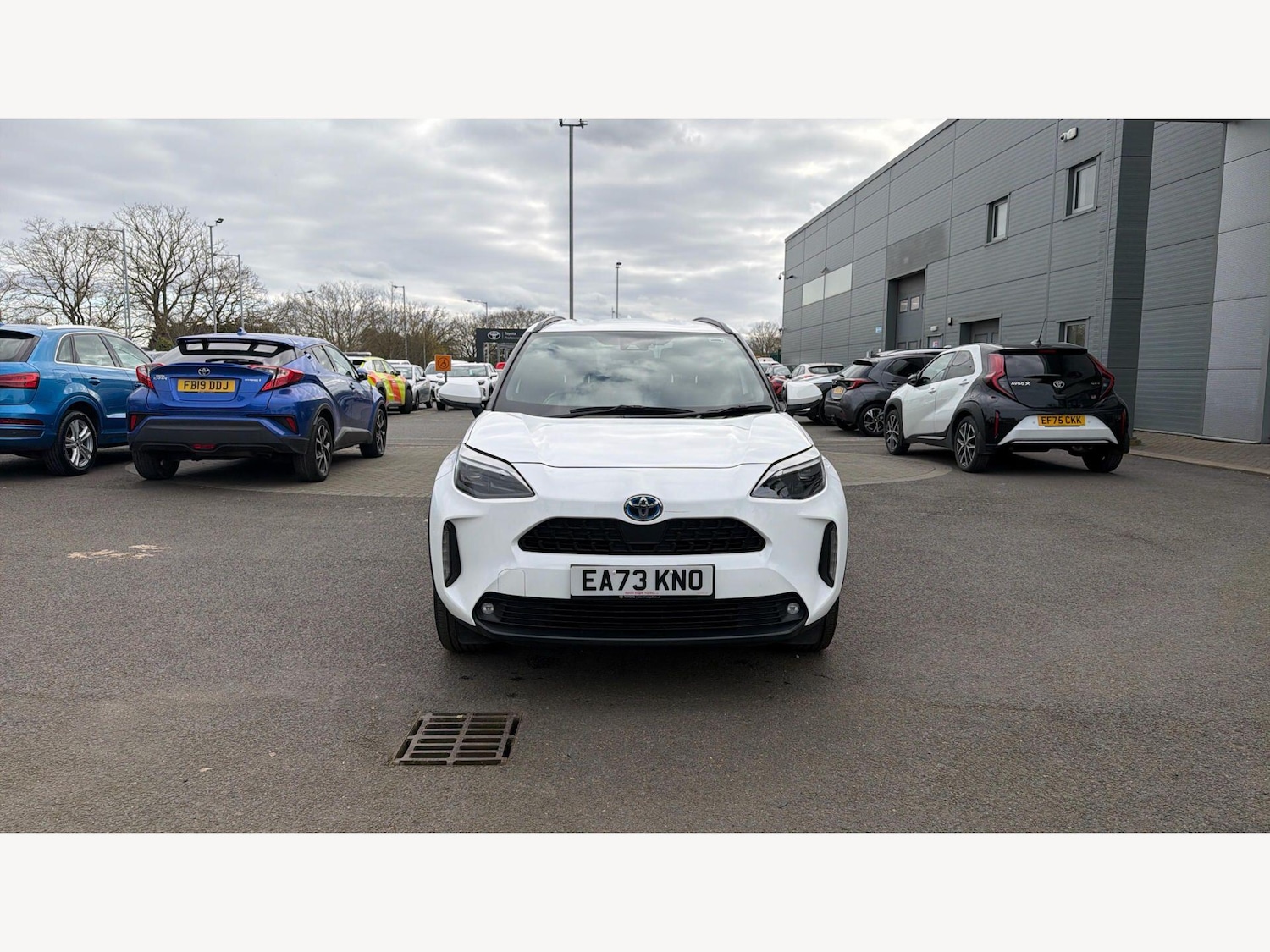 Used Toyota Yaris Cross 2023 for sale - 78047112: Photo 17