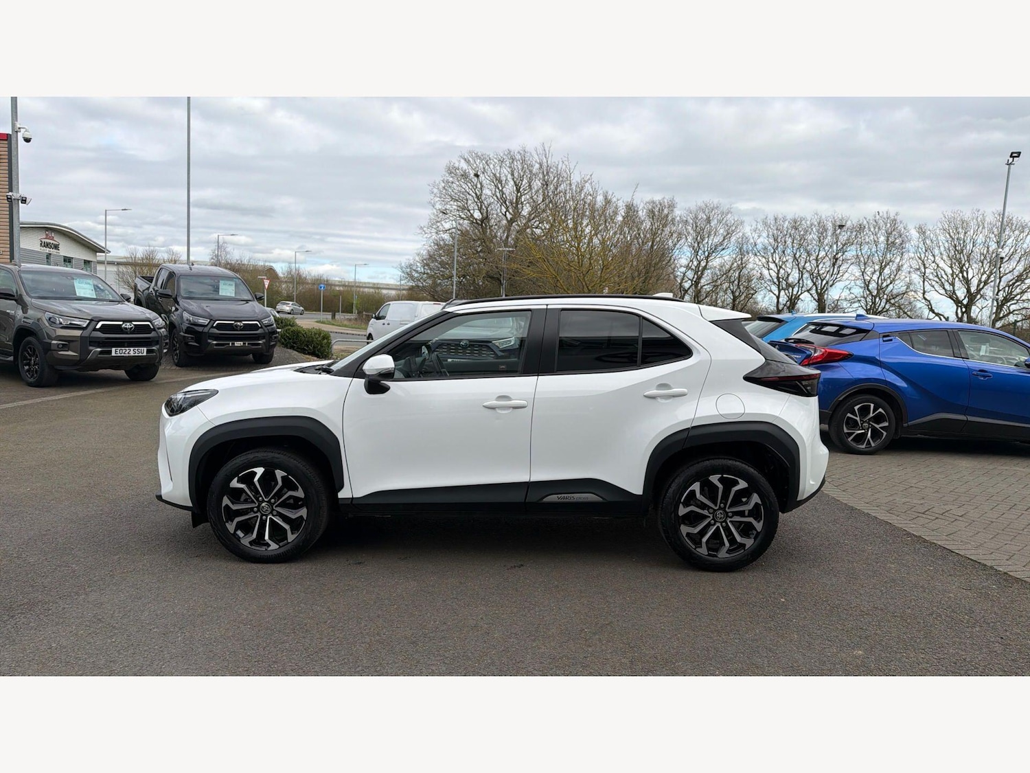 Used Toyota Yaris Cross 2023 for sale - 78047112: Photo 19