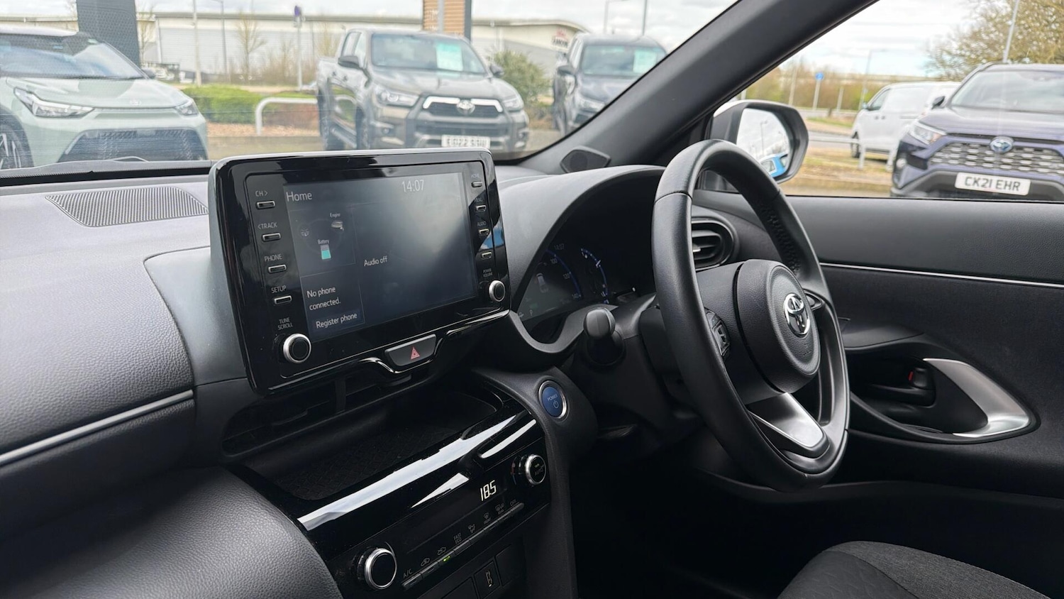 Used Toyota Yaris Cross 2023 for sale - 78047112: Photo 34