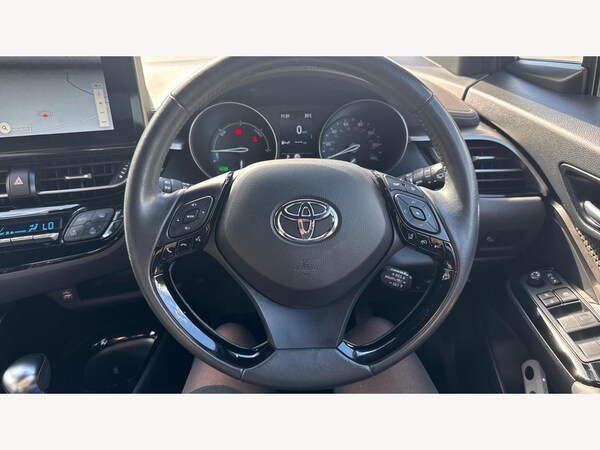 Used Toyota C-HR 2023 for sale - 76215623: Photo 10
