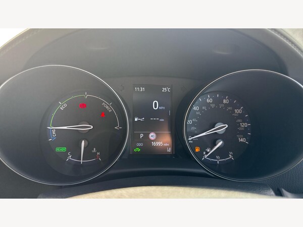 Used Toyota C-HR 2023 for sale - 76215623: Photo 11
