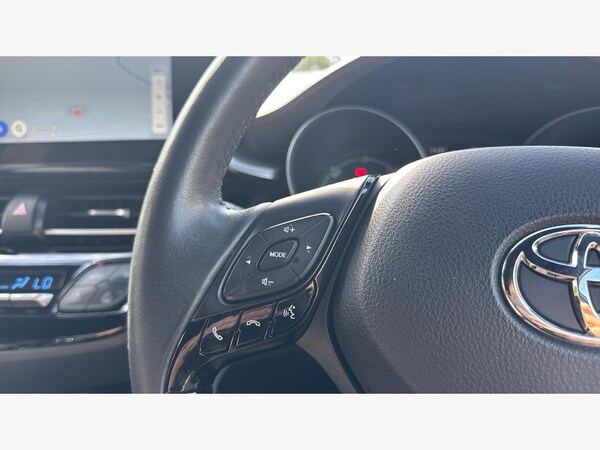 Used Toyota C-HR 2023 for sale - 76215623: Photo 38