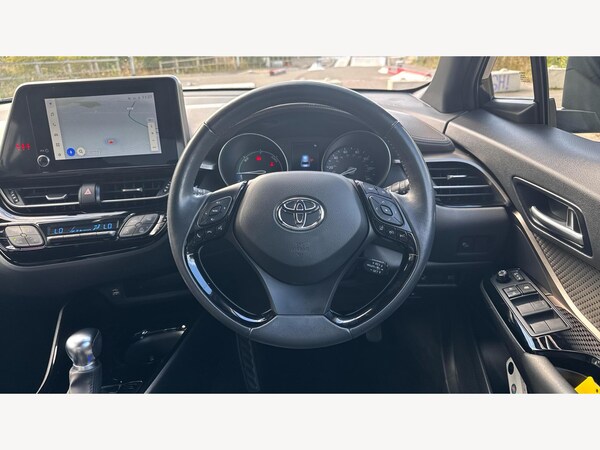 Used Toyota C-HR 2023 for sale - 76215623: Photo 8