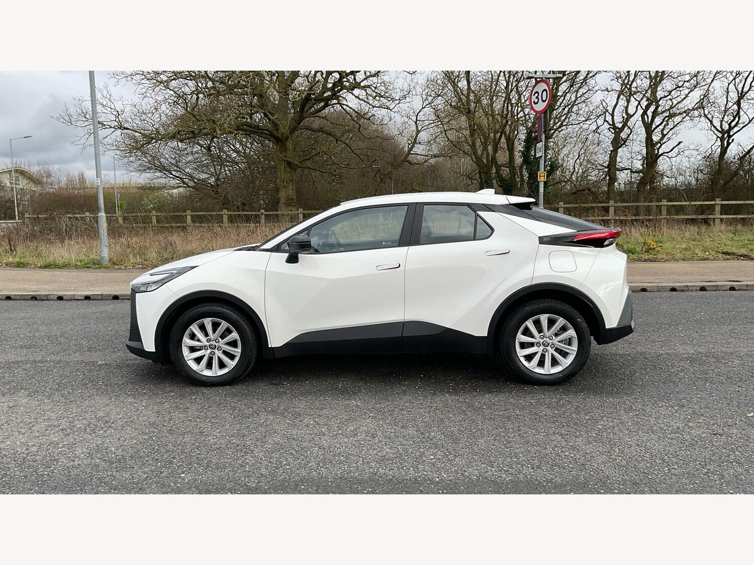 Used Toyota C-HR 2024 for sale - 77710086: Photo 19